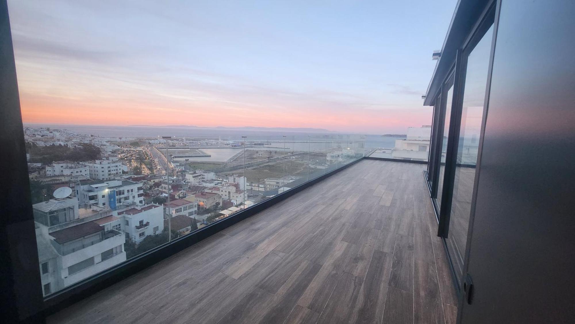 Magnifique Penthouse 160M2 Terrasse 90M2 Vue Mer طنجة المظهر الخارجي الصورة