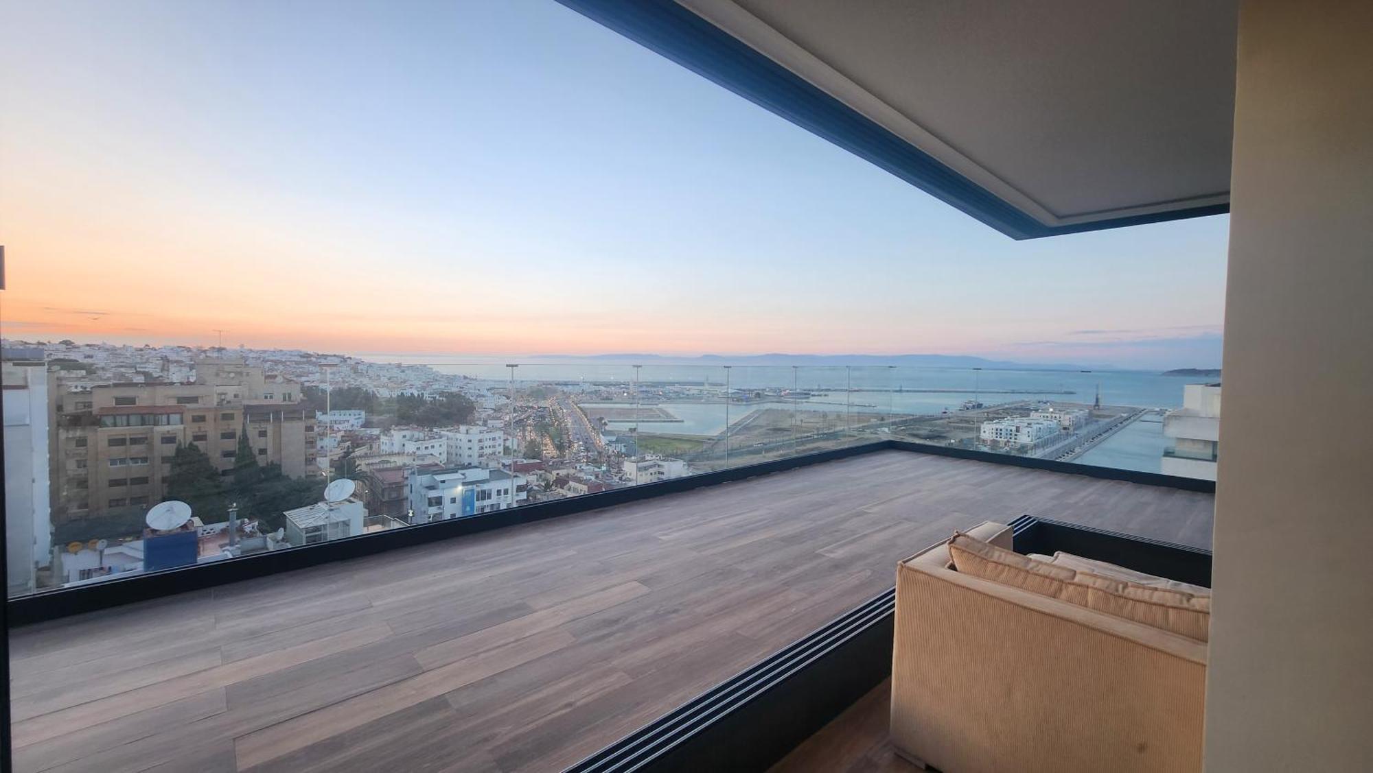 Magnifique Penthouse 160M2 Terrasse 90M2 Vue Mer طنجة المظهر الخارجي الصورة